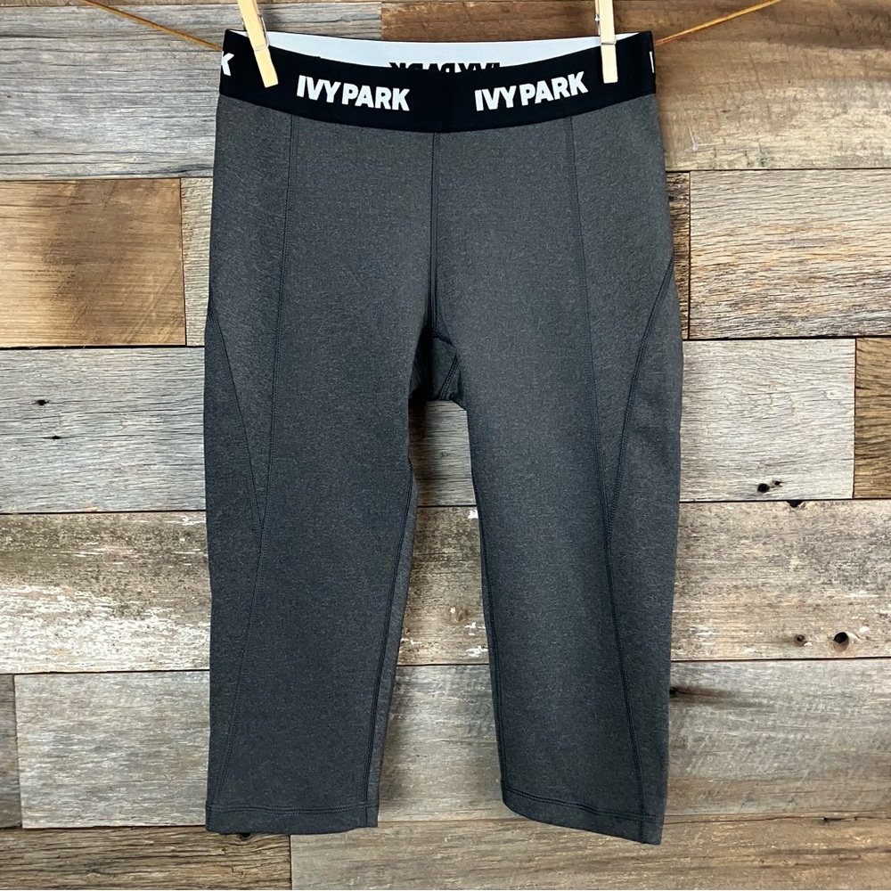 Ivy Park Women’s Size Small Low Rise Cropped Sculpting Leggings Gray NWT